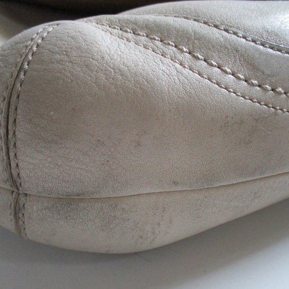 *COACH Beige and Brown Leather Hampton Hobo Shoulder Bag - Picture 11 of 12